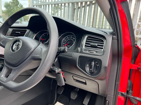 Used Volkswagen Golf 2019 for sale - 75978074: Photo 30