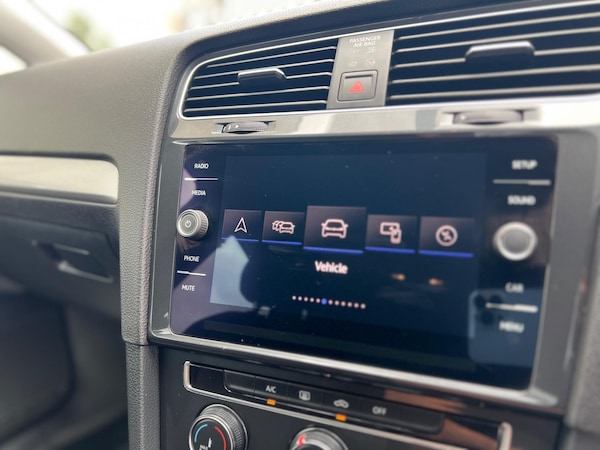 Used Volkswagen Golf 2019 for sale - 75978074: Photo 42