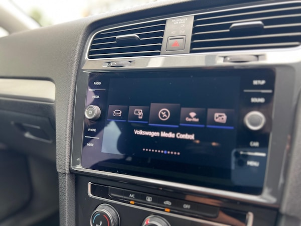 Used Volkswagen Golf 2019 for sale - 75978074: Photo 44
