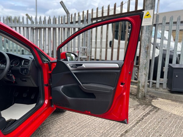 Used Volkswagen Golf 2019 for sale - 75978074: Photo 52