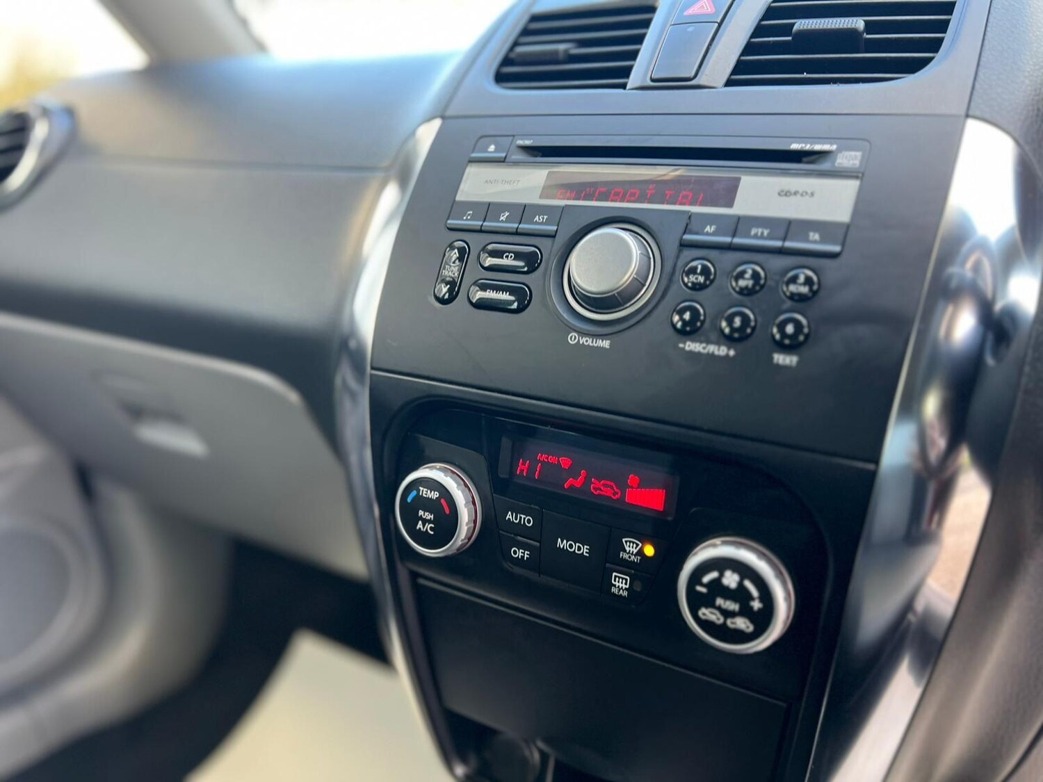 Used Suzuki SX4 2014 for sale - 76620179: Photo 36