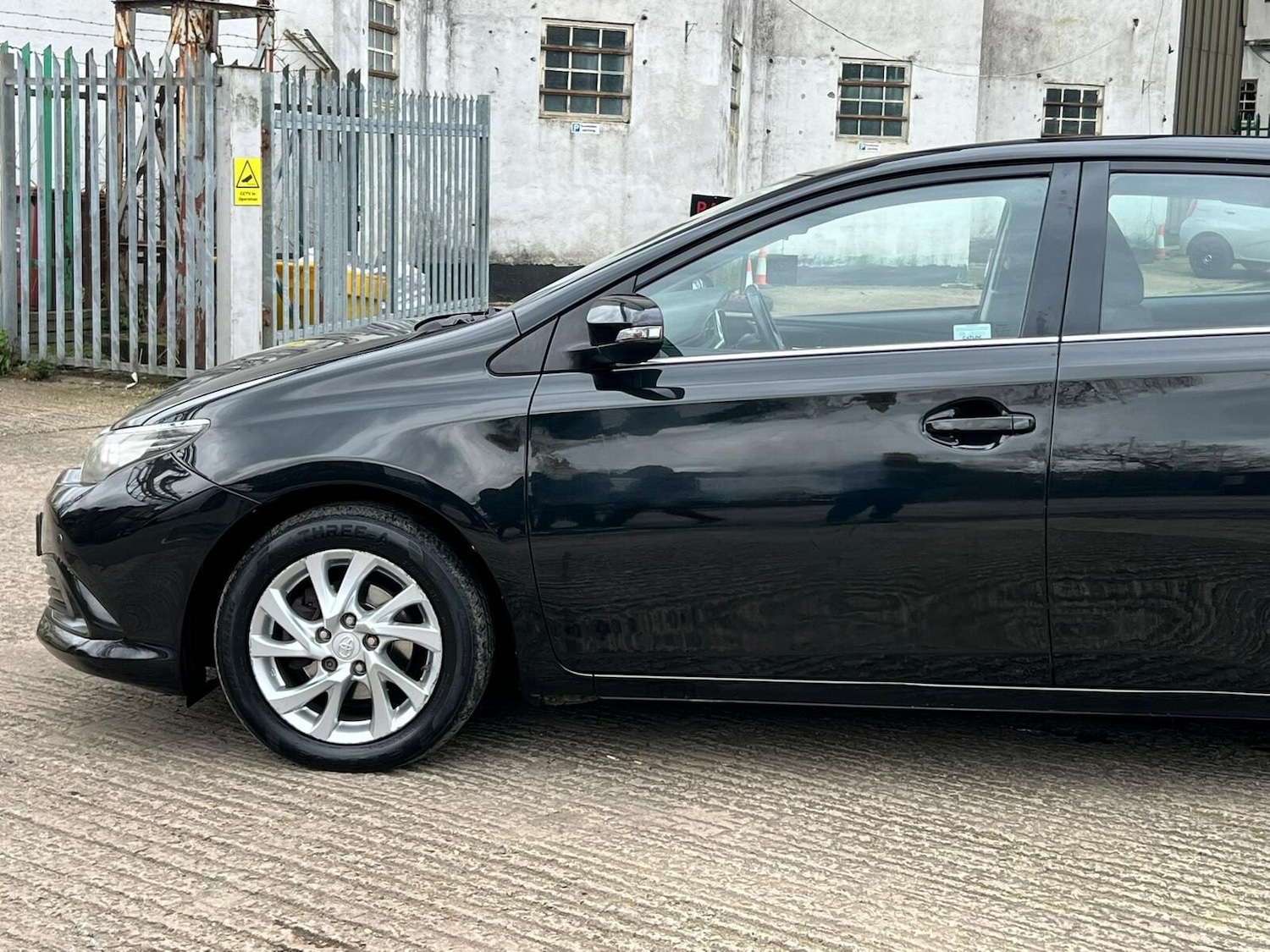 Used Toyota Auris 2017 for sale - 77605384: Photo 18