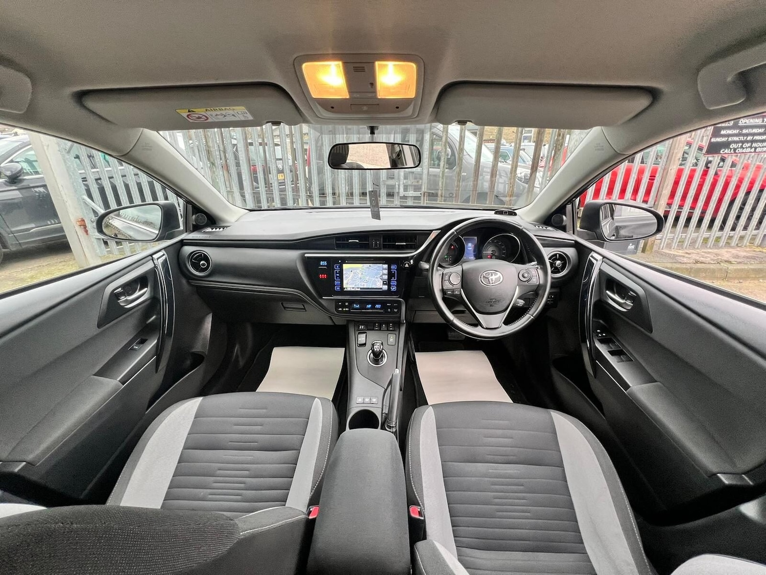 Used Toyota Auris 2017 for sale - 77605384: Photo 27