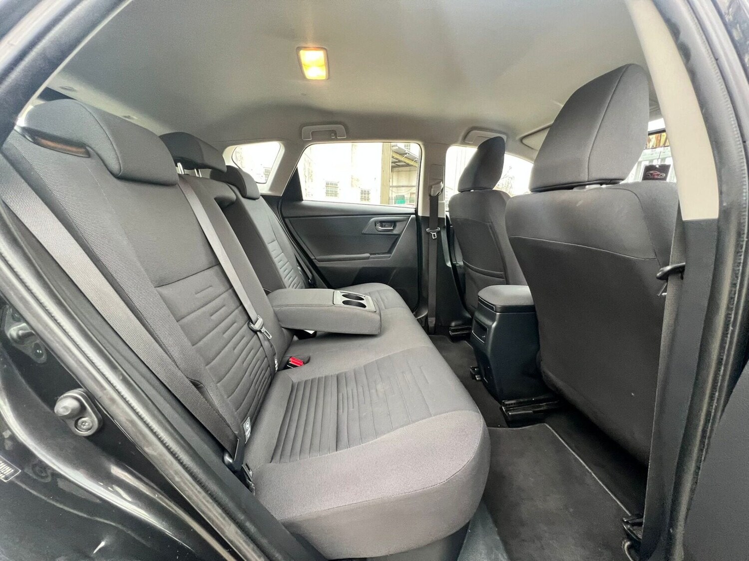 Used Toyota Auris 2017 for sale - 77605384: Photo 52