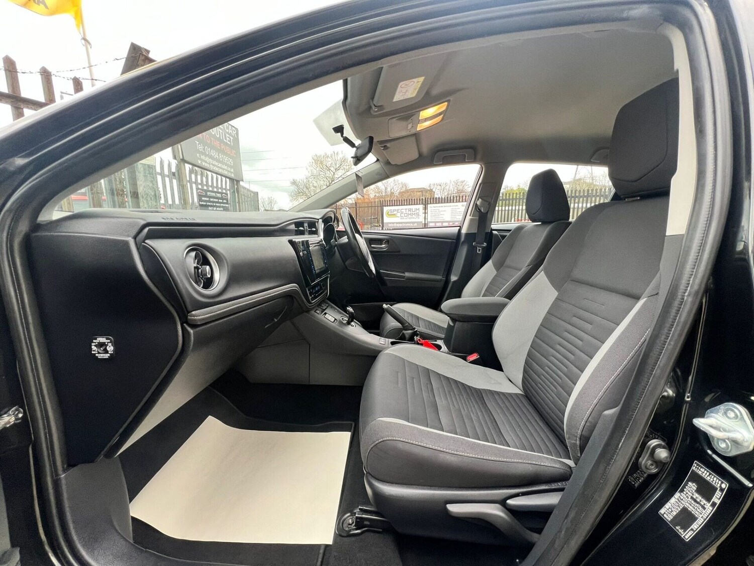 Used Toyota Auris 2017 for sale - 77605384: Photo 57