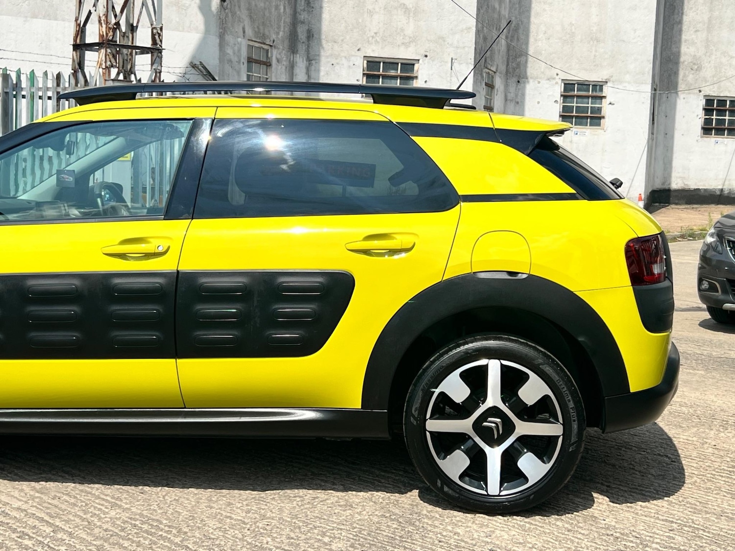 Vehicle 19