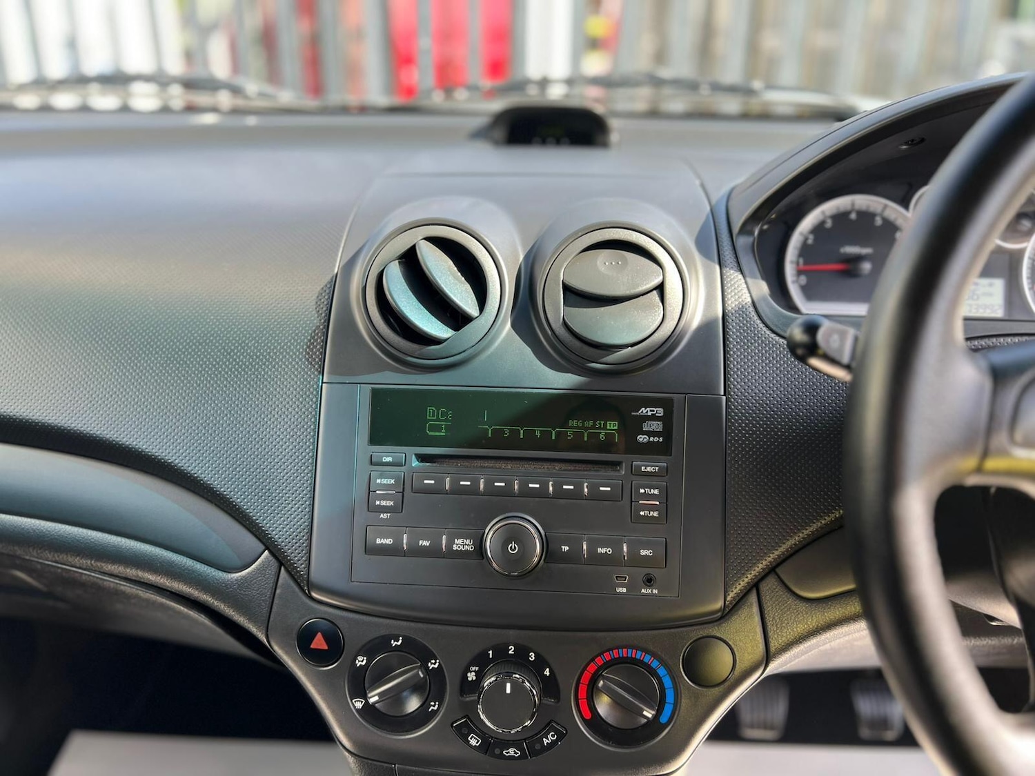 Used Chevrolet Aveo 2011 for sale - 76584054: Photo 35