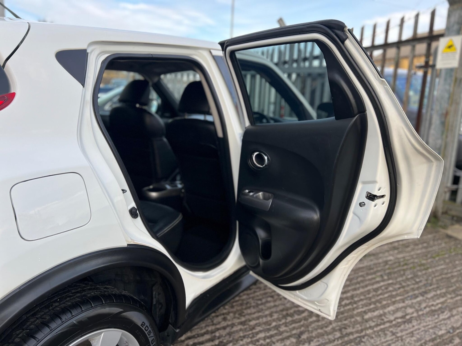 Used Nissan Juke 2012 for sale - 76975623: Photo 45