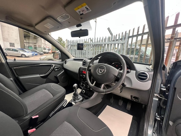 Used Dacia Duster 2014 for sale - 76214240: Photo 28