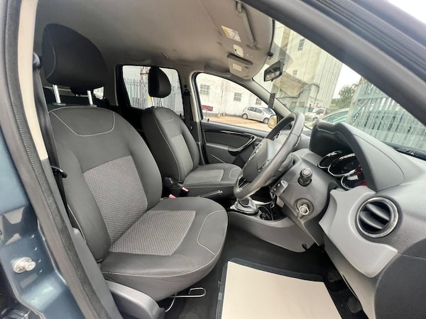 Used Dacia Duster 2014 for sale - 76214240: Photo 32