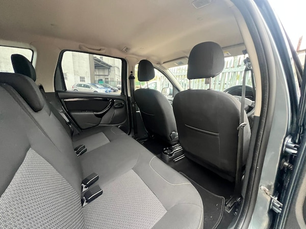 Used Dacia Duster 2014 for sale - 76214240: Photo 44