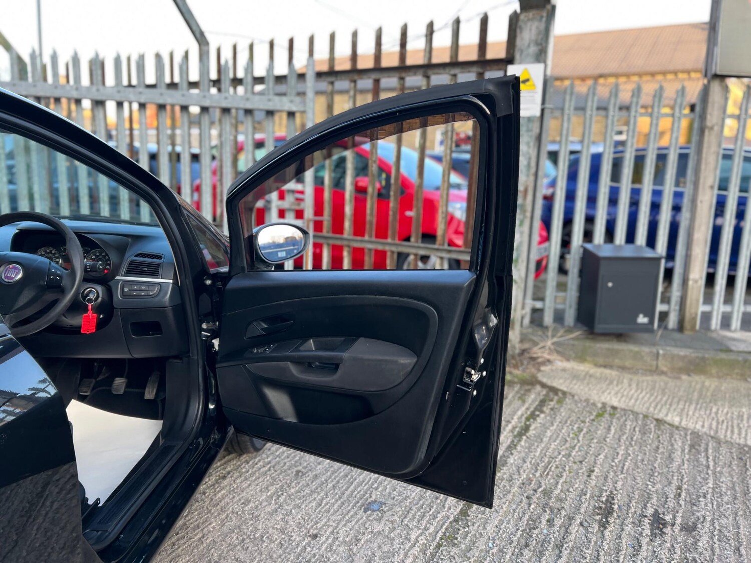 Vehicle 29