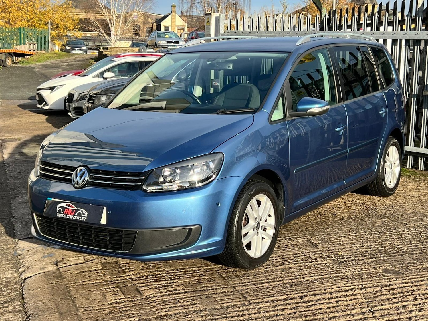 Used Volkswagen Touran 2014 for sale - 76832414: Photo 3