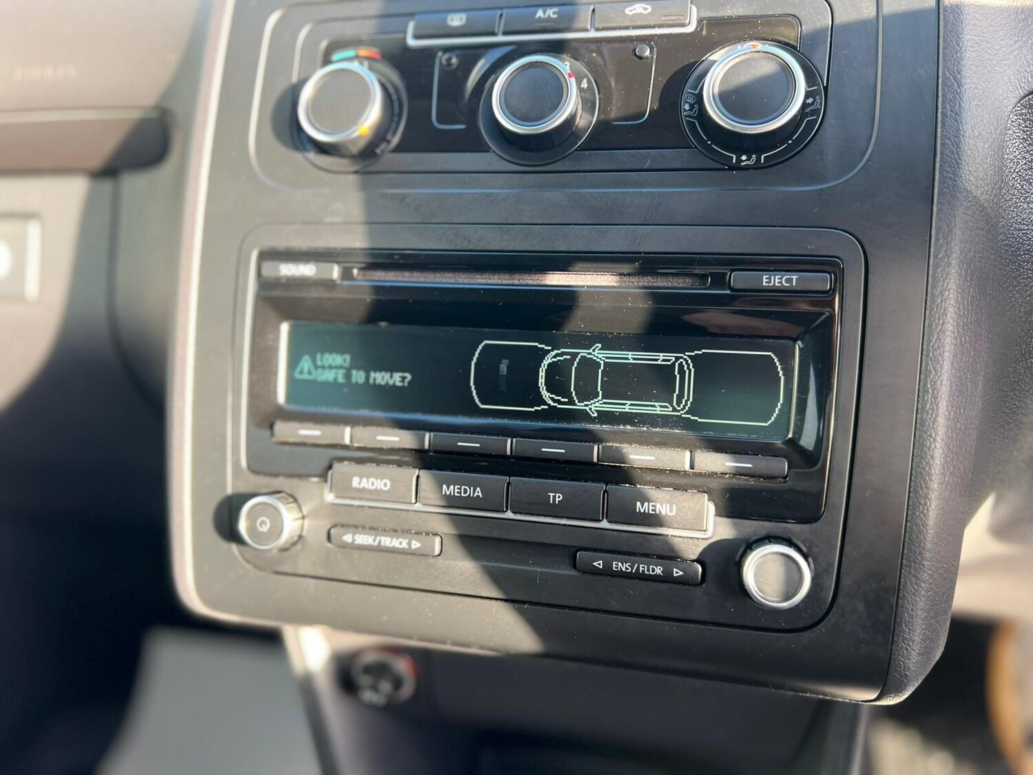 Used Volkswagen Touran 2014 for sale - 76832414: Photo 45