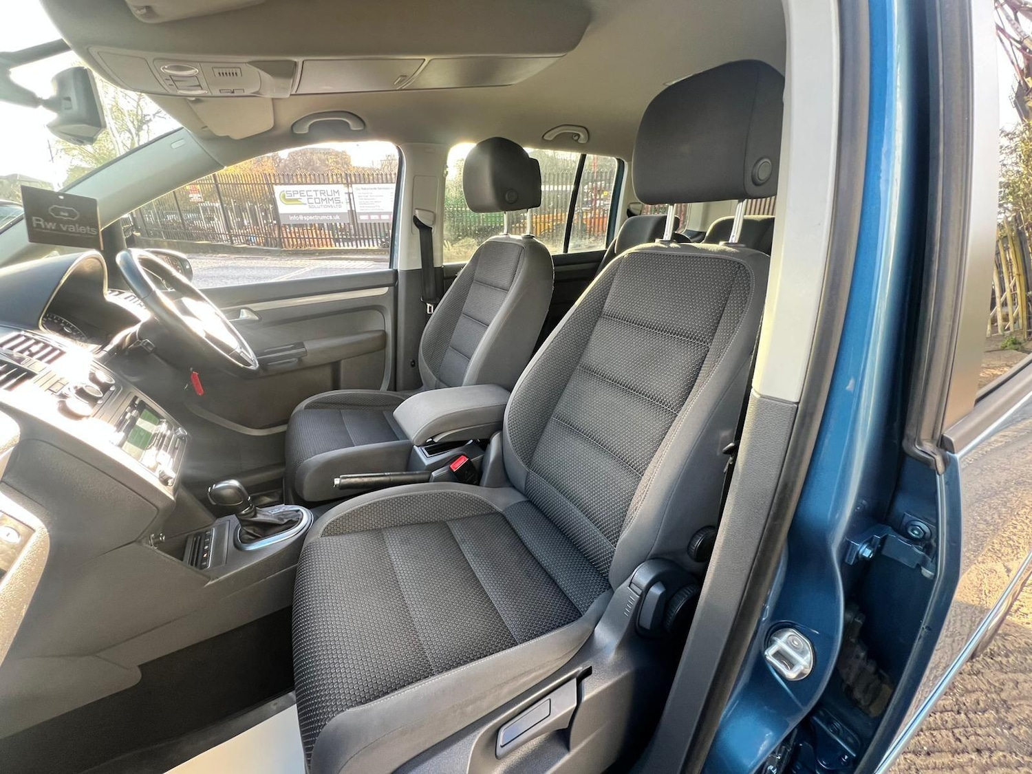 Used Volkswagen Touran 2014 for sale - 76832414: Photo 62