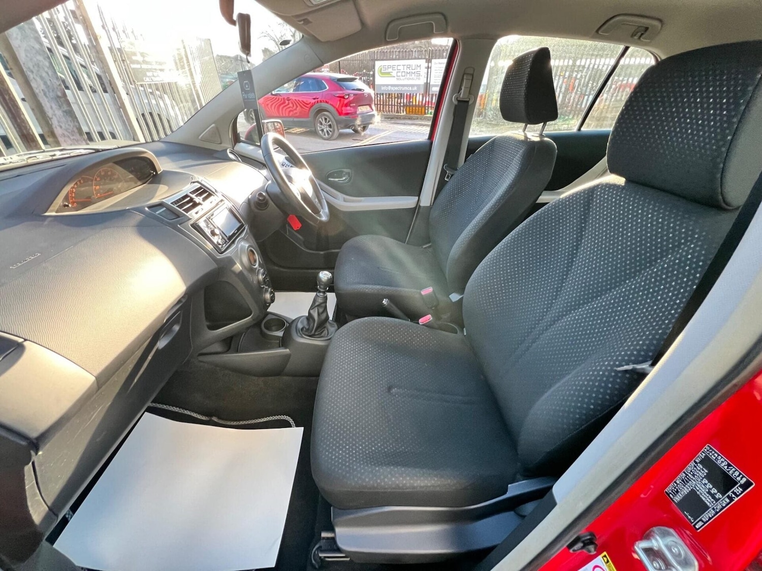 Used Toyota Yaris 2011 for sale - 77249695: Photo 39