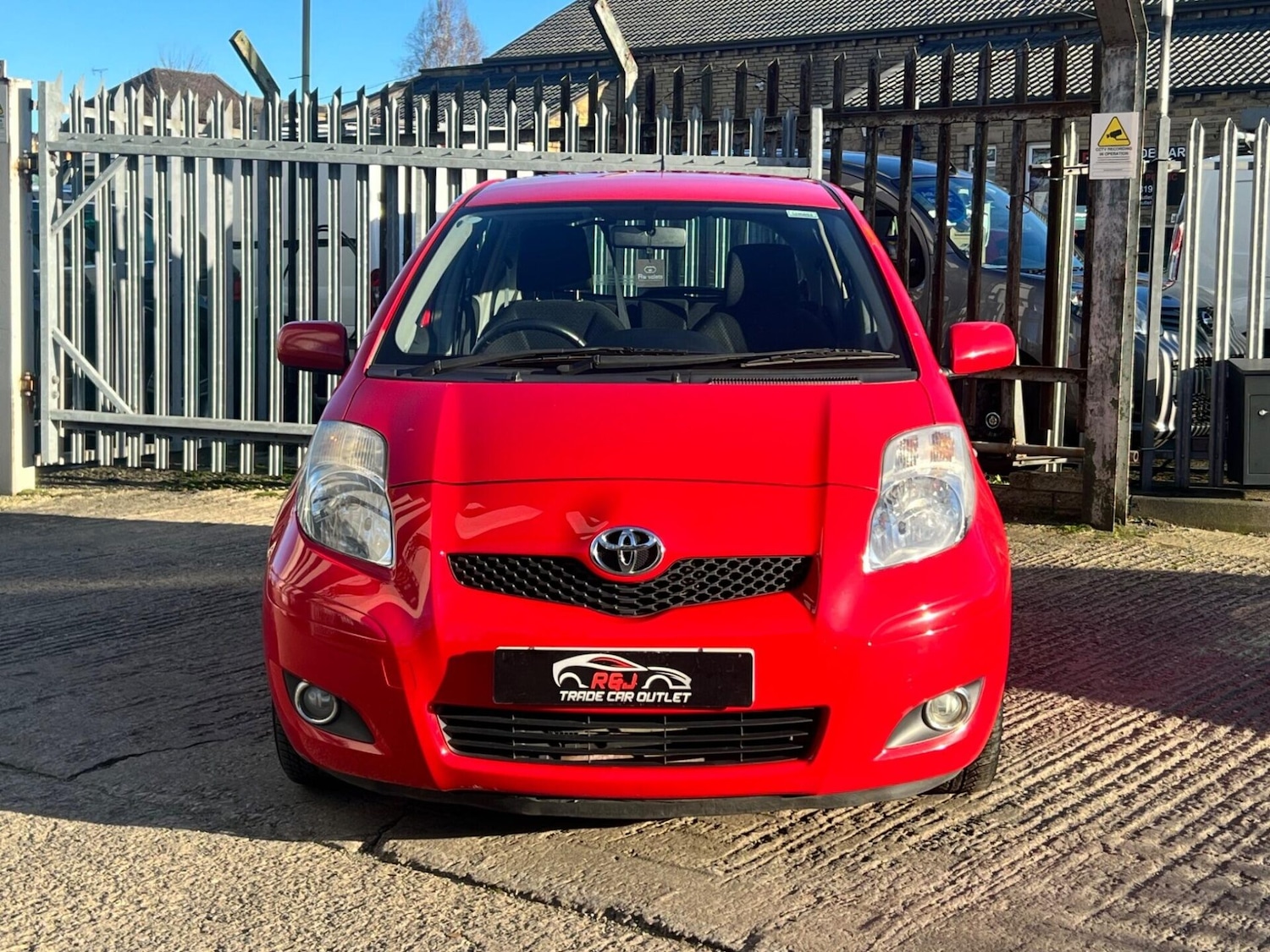 Used Toyota Yaris 2011 for sale - 77249695: Photo 7