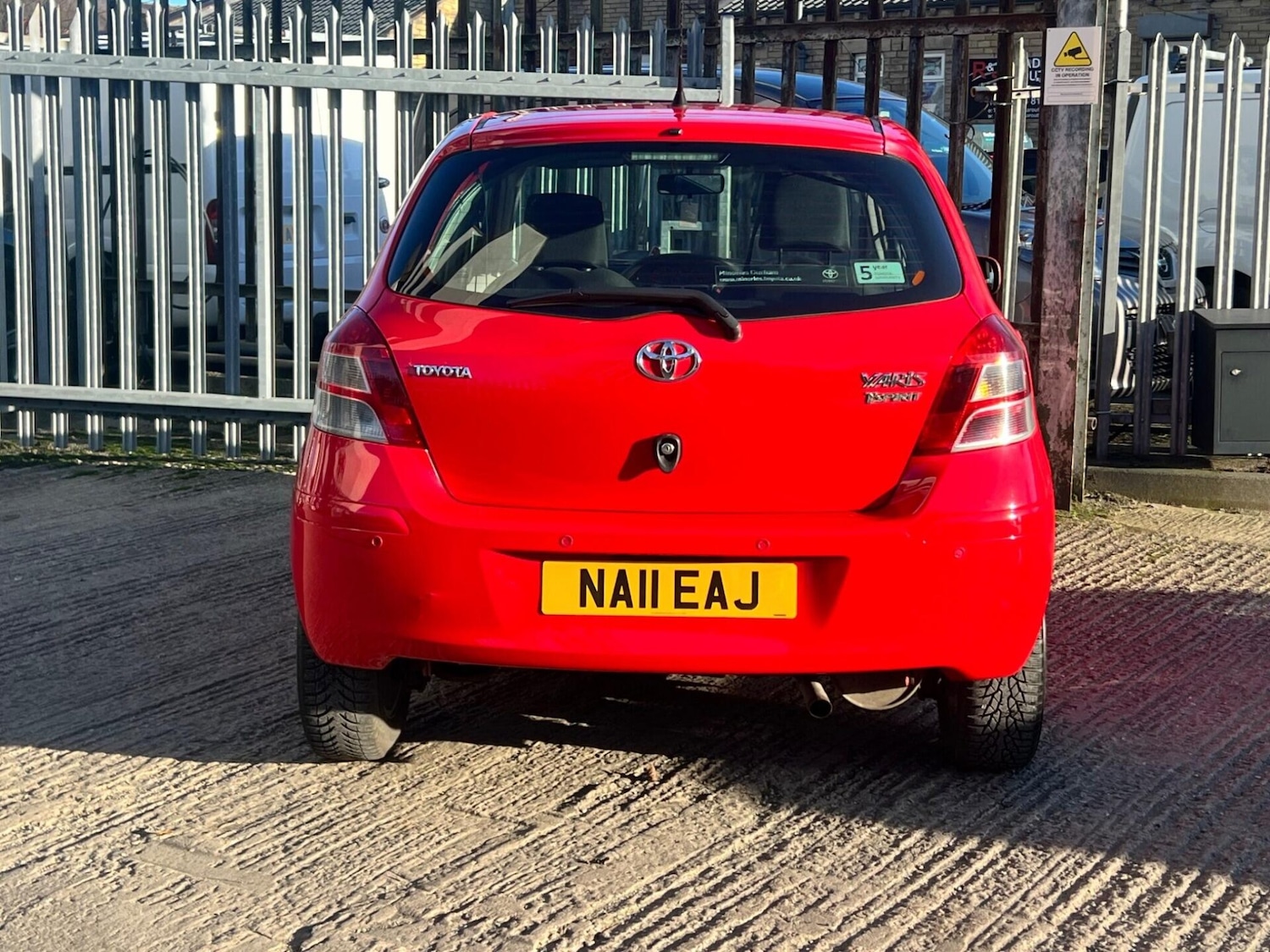 Used Toyota Yaris 2011 for sale - 77249695: Photo 8