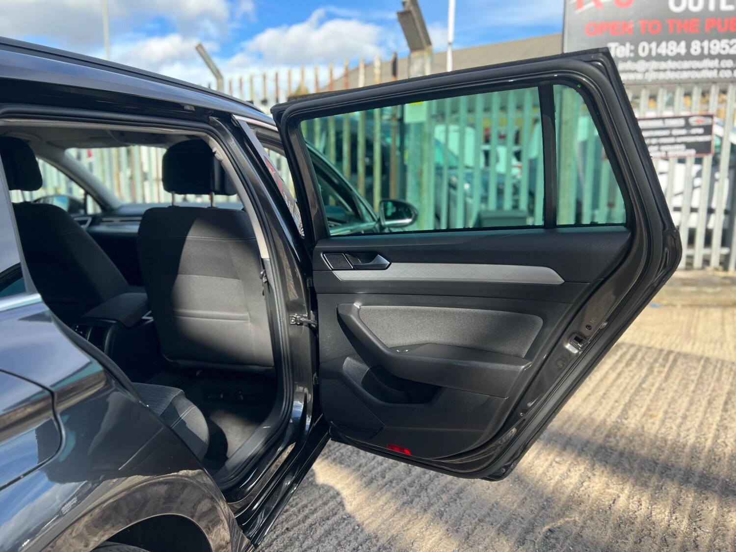 Used Volkswagen Passat 2020 for sale - 76440370: Photo 58