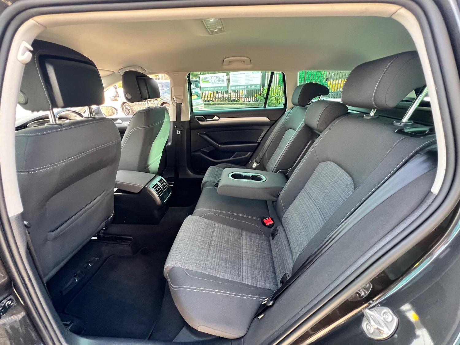 Used Volkswagen Passat 2020 for sale - 76440370: Photo 69