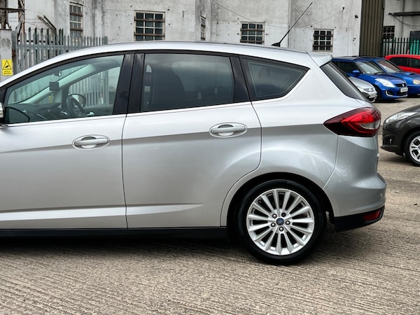 Used Ford C-Max 2016 for sale - 76283325: Photo 18