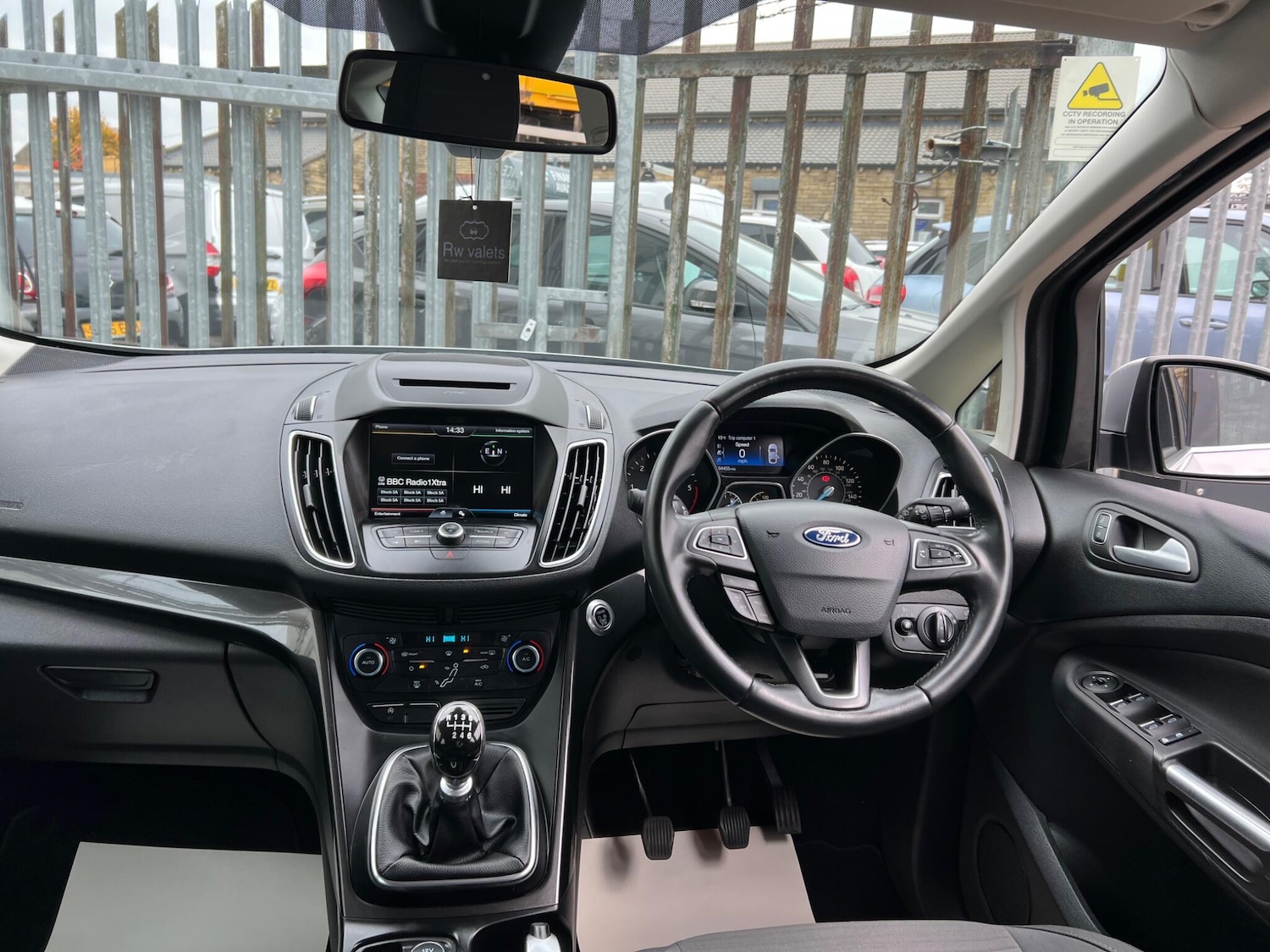 Used Ford C-Max 2016 for sale - 76283325: Photo 27