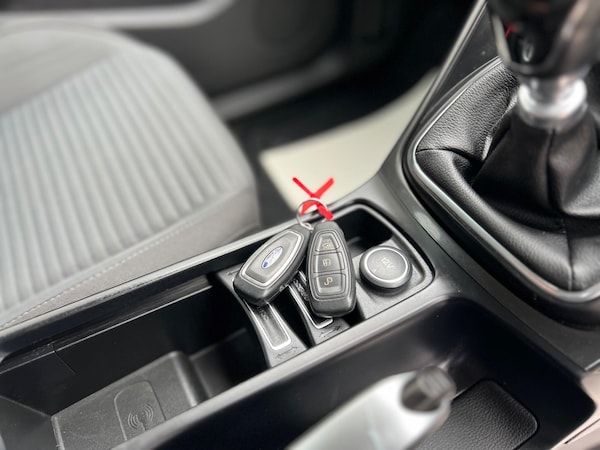 Used Ford C-Max 2016 for sale - 76283325: Photo 38