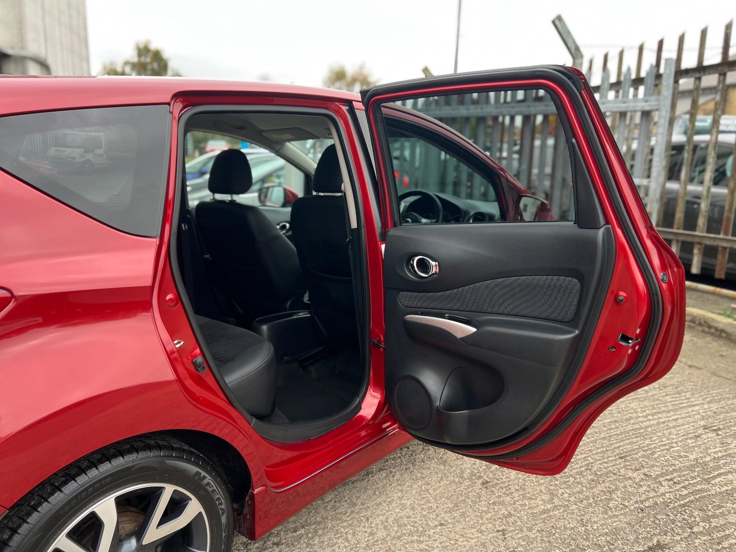 Used Nissan Note 2014 for sale - 76283552: Photo 54