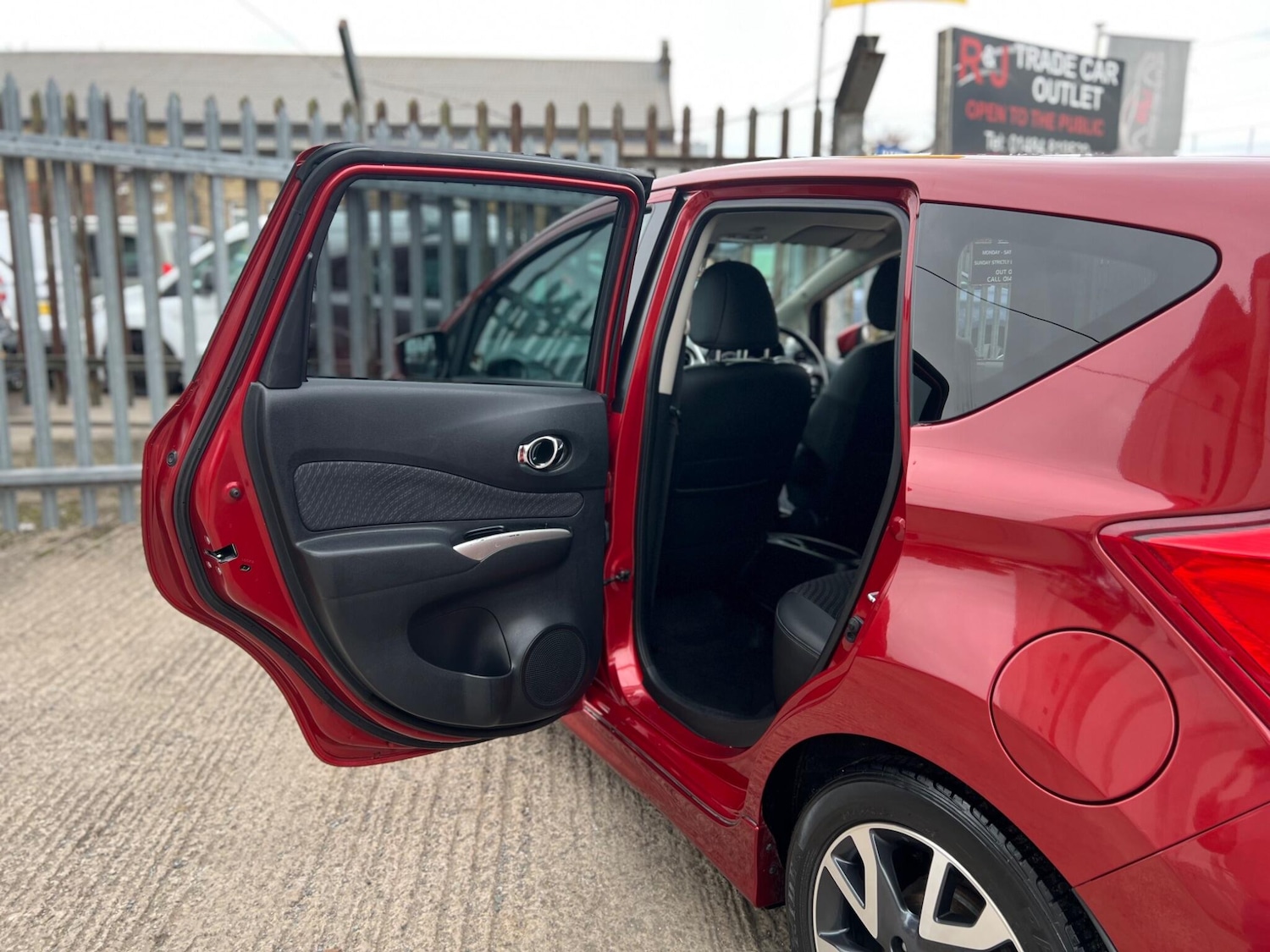 Used Nissan Note 2014 for sale - 76283552: Photo 63