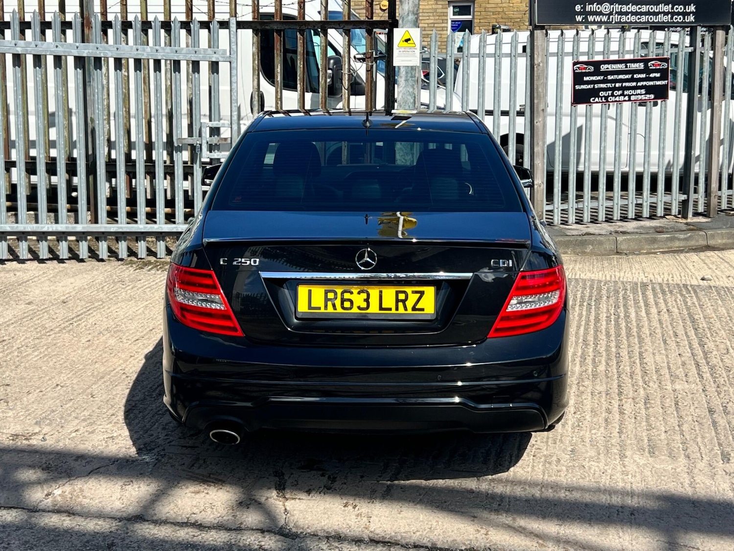 Vehicle 21