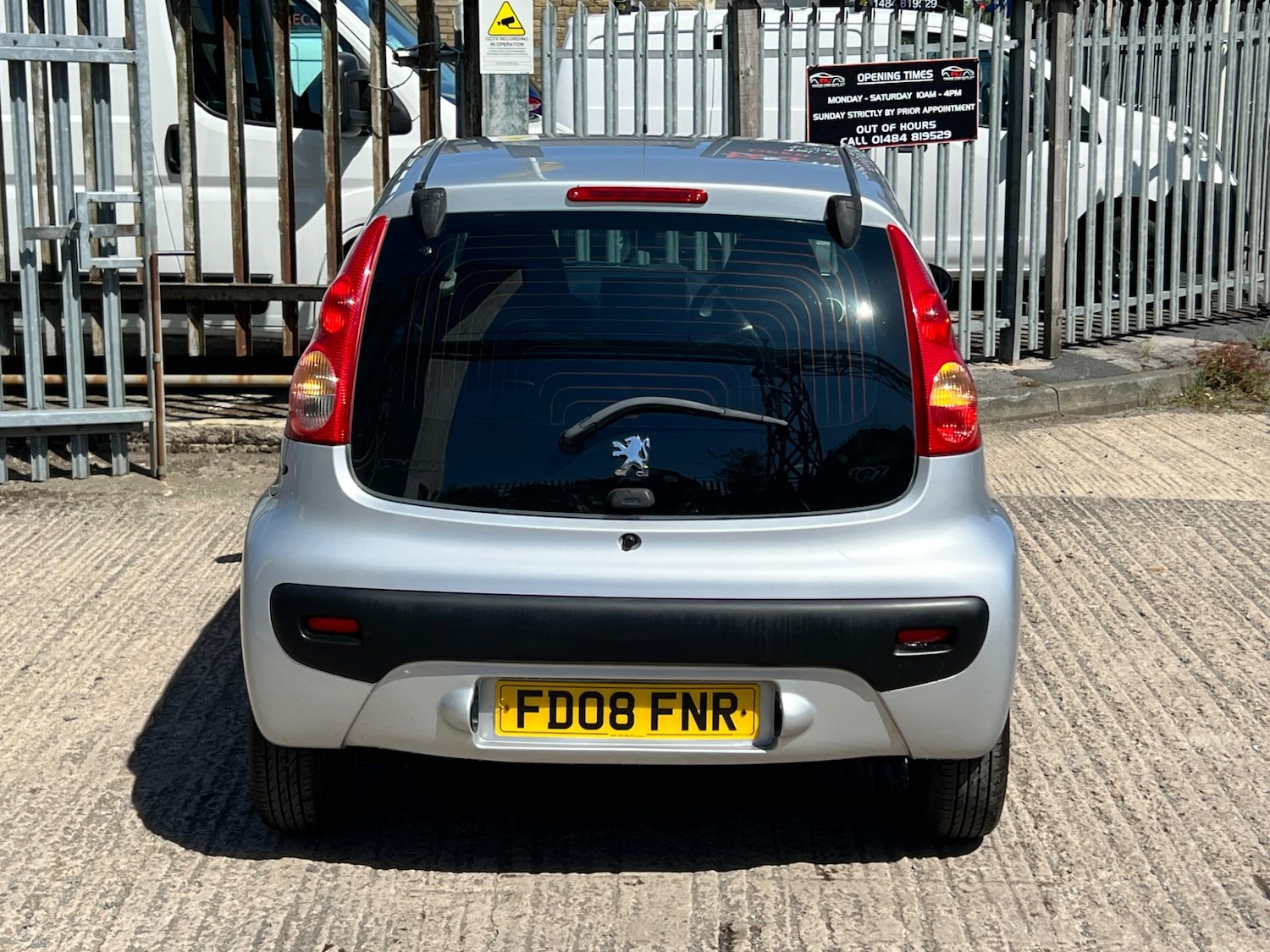 Vehicle 21