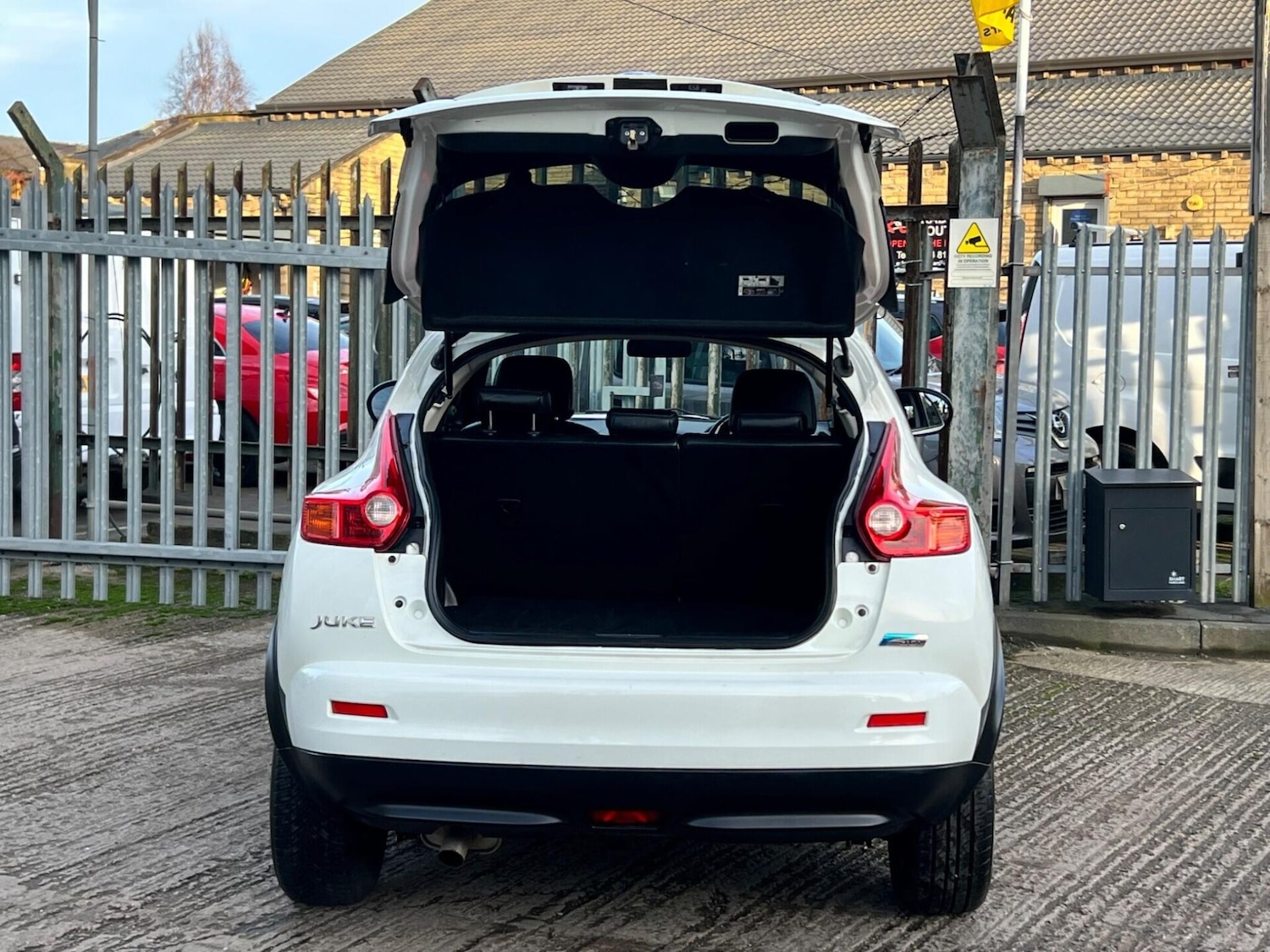 Used Nissan Juke 2012 for sale - 77651571: Photo 22