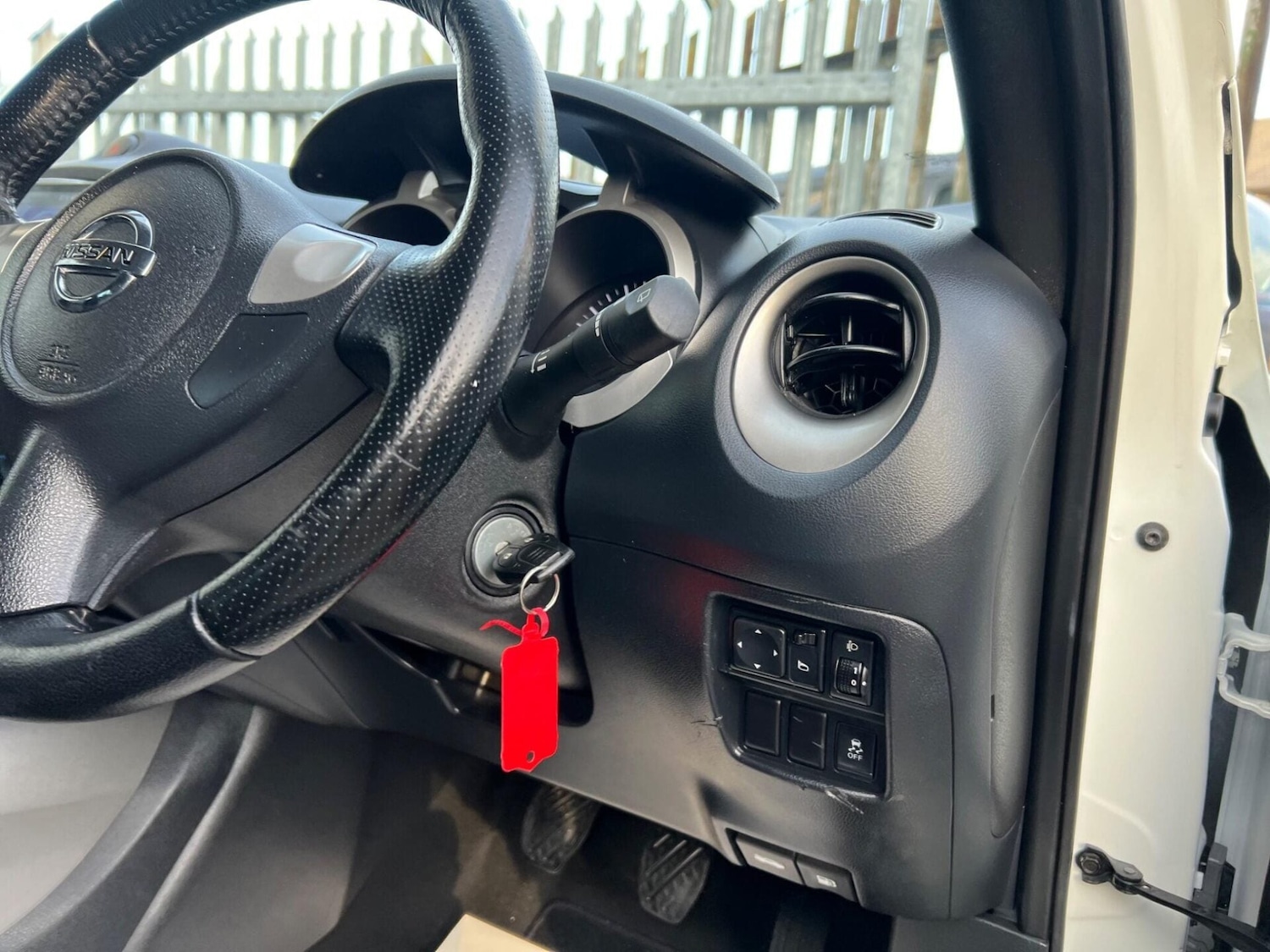 Used Nissan Juke 2012 for sale - 77651571: Photo 34