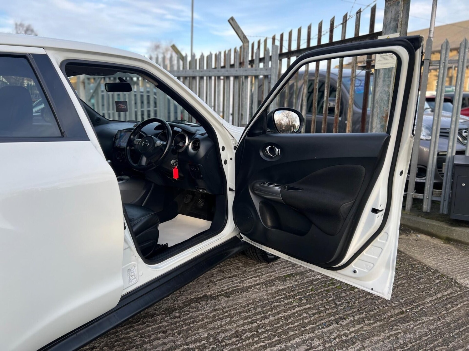 Used Nissan Juke 2012 for sale - 77651571: Photo 40