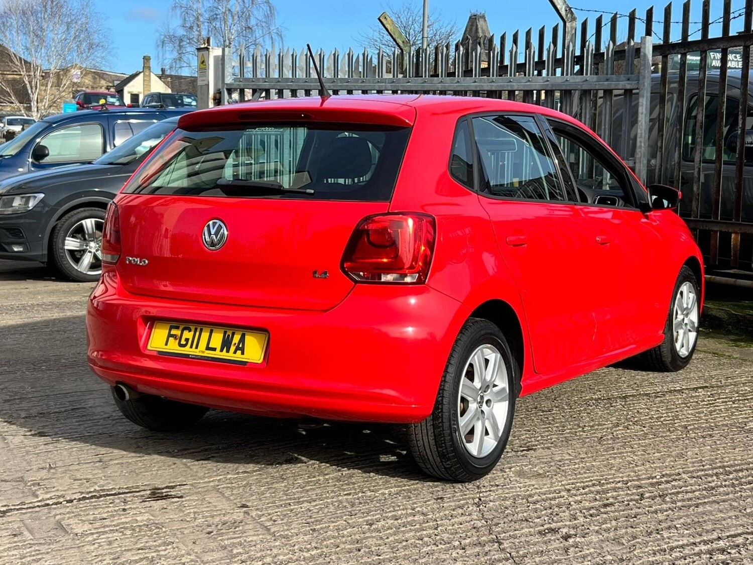 Used Volkswagen Polo 2011 for sale - 77579677: Photo 11
