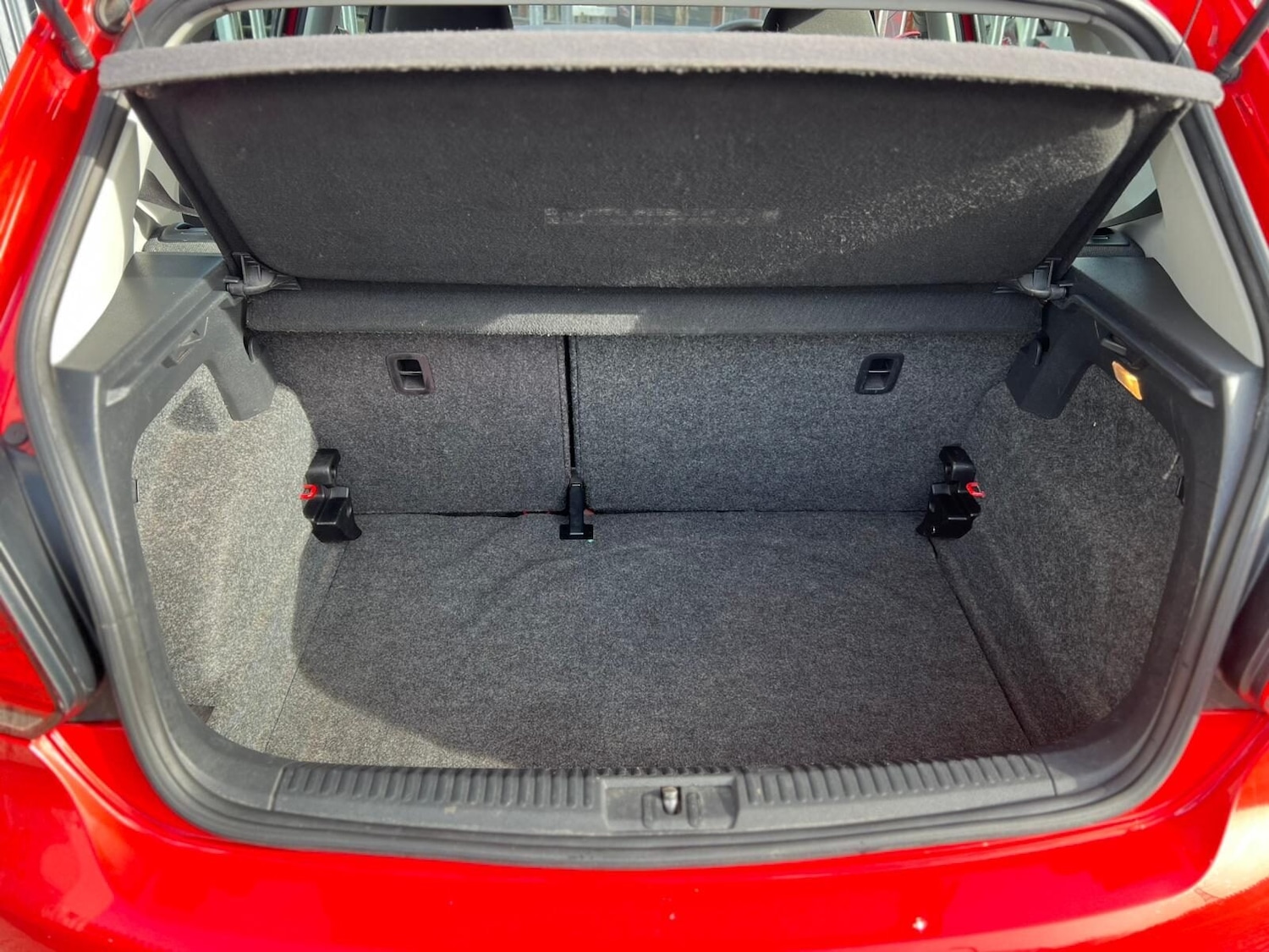 Used Volkswagen Polo 2011 for sale - 77579677: Photo 24