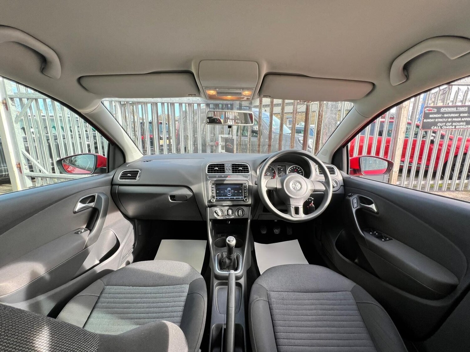 Used Volkswagen Polo 2011 for sale - 77579677: Photo 27