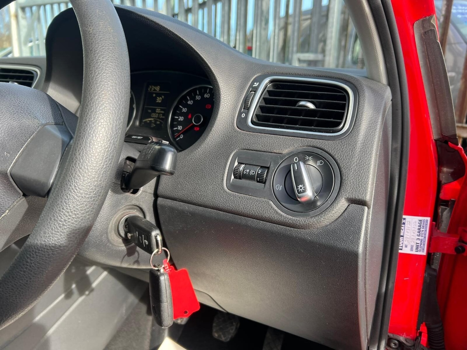 Used Volkswagen Polo 2011 for sale - 77579677: Photo 36