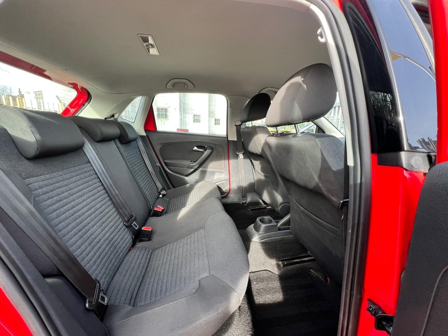 Used Volkswagen Polo 2011 for sale - 77579677: Photo 42