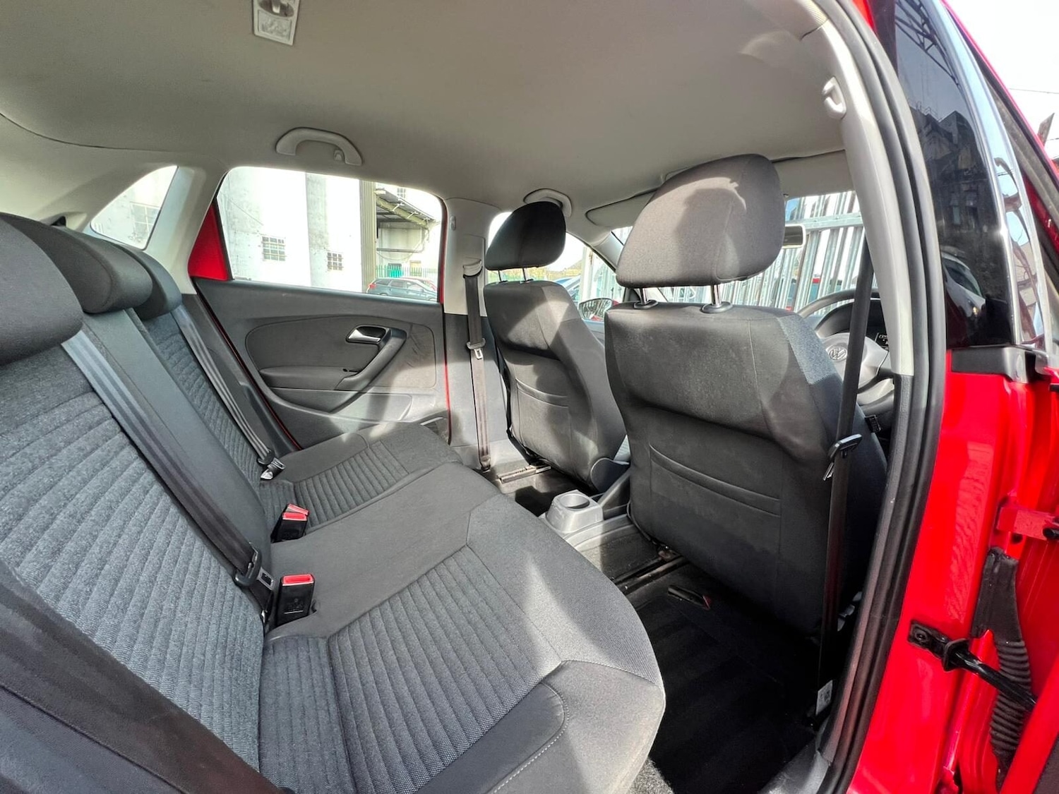 Used Volkswagen Polo 2011 for sale - 77579677: Photo 43