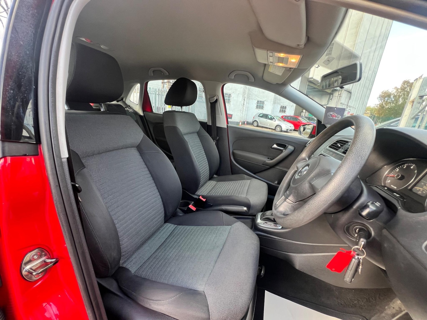 Used Volkswagen Polo for sale - 77174429: Photo 30