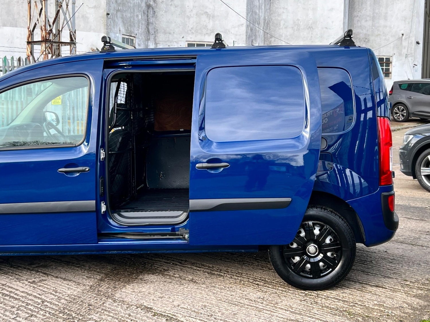 Used Mercedes-Benz Citan 2017 for sale - 76953271: Photo 19