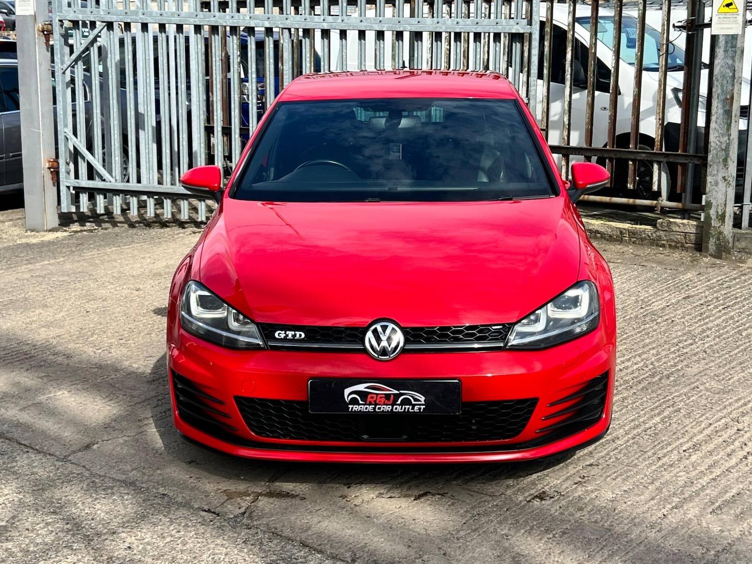 Used Volkswagen Golf 2015 for sale - 76989267: Photo 8