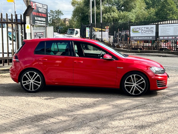 Used Volkswagen Golf 2015 for sale - 76032093: Photo 12