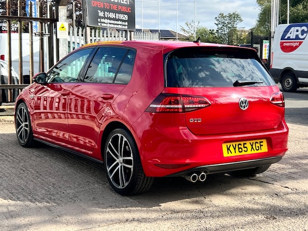 Used Volkswagen Golf 2015 for sale - 76032093: Photo 18