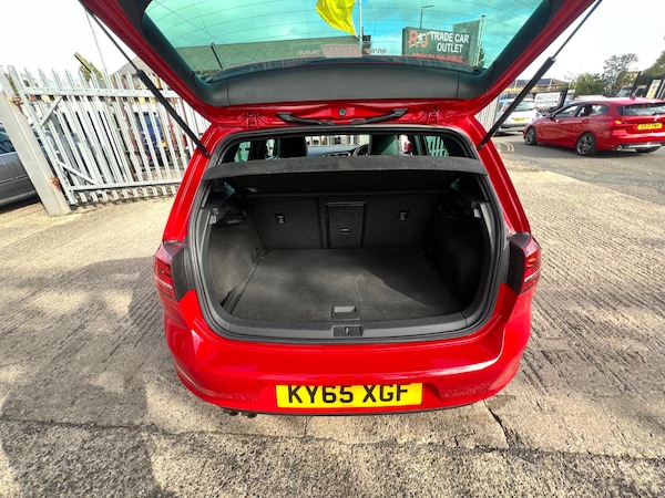 Used Volkswagen Golf 2015 for sale - 76032093: Photo 23