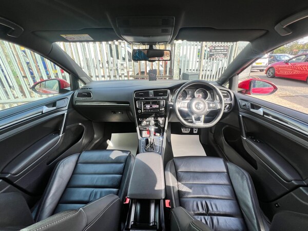 Used Volkswagen Golf 2015 for sale - 76032093: Photo 27