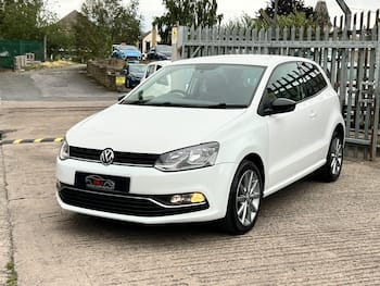 Used Volkswagen Polo 2015 for sale - 79815087: Photo