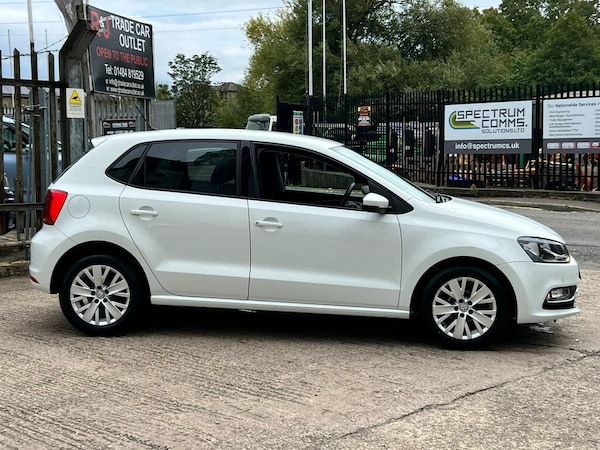 Used Volkswagen Polo 2015 for sale - 76214472: Photo 12