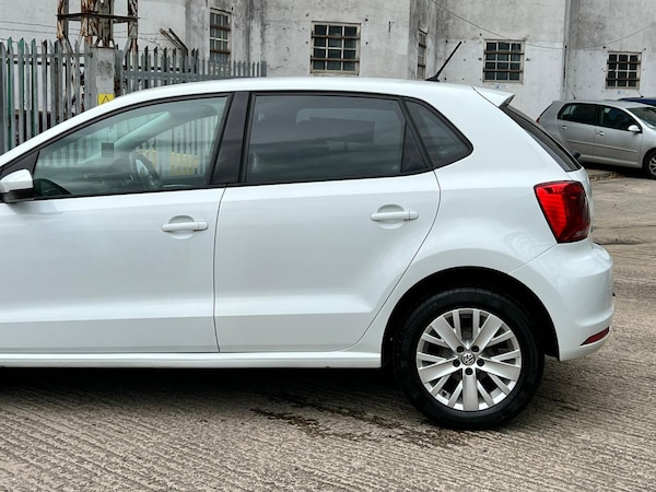 Used Volkswagen Polo 2015 for sale - 76214472: Photo 15